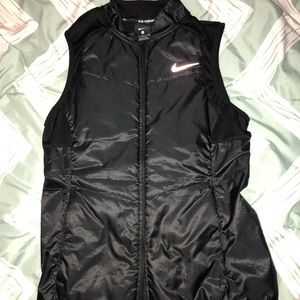 Nike vest